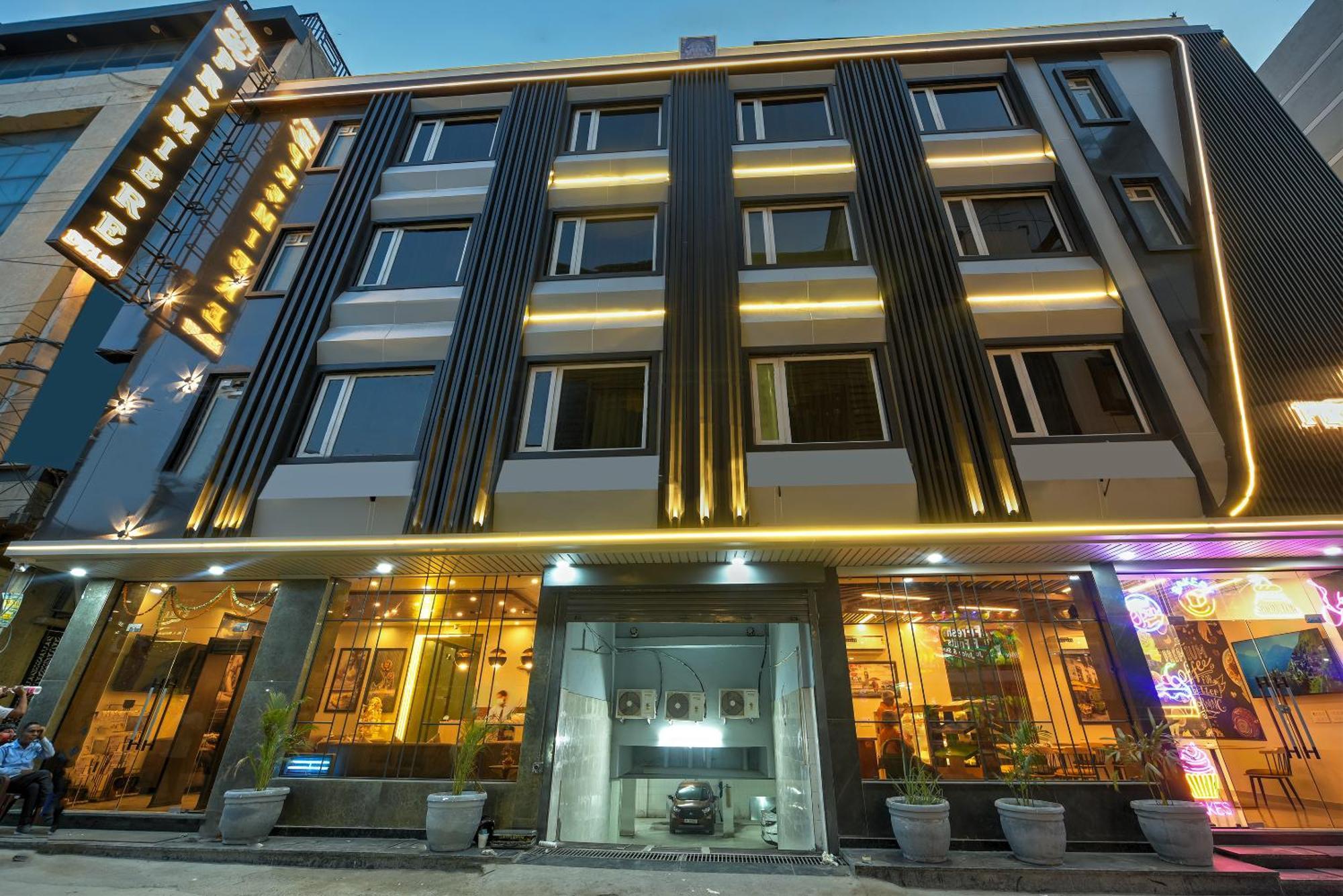 Airport Le Premier, New Delhi Hotell Eksteriør bilde